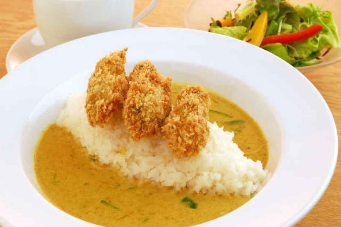 かきカレー《サラダ付き》