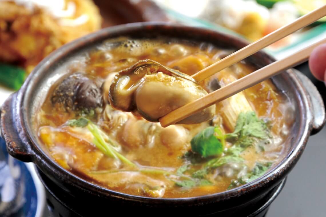 広島名物 かきの土手鍋