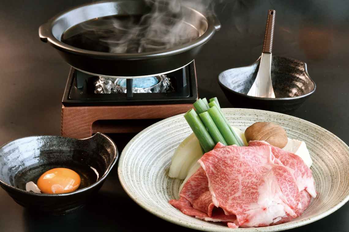峠下牛すき焼きプレート