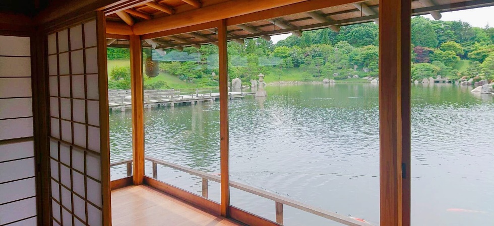 中央森林公園 三景園 潮見亭 かなわ 牡蠣 かき 料理 広島料理 かなわ