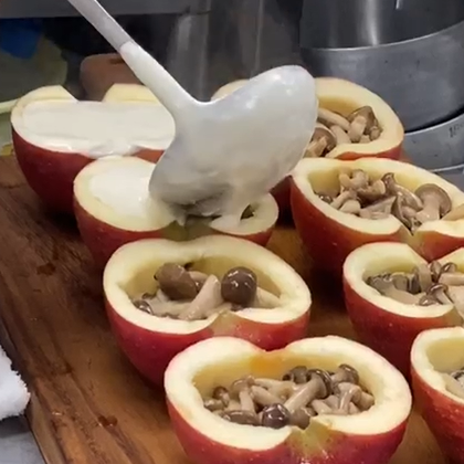 かなわの牡蠣のアップルグラタン