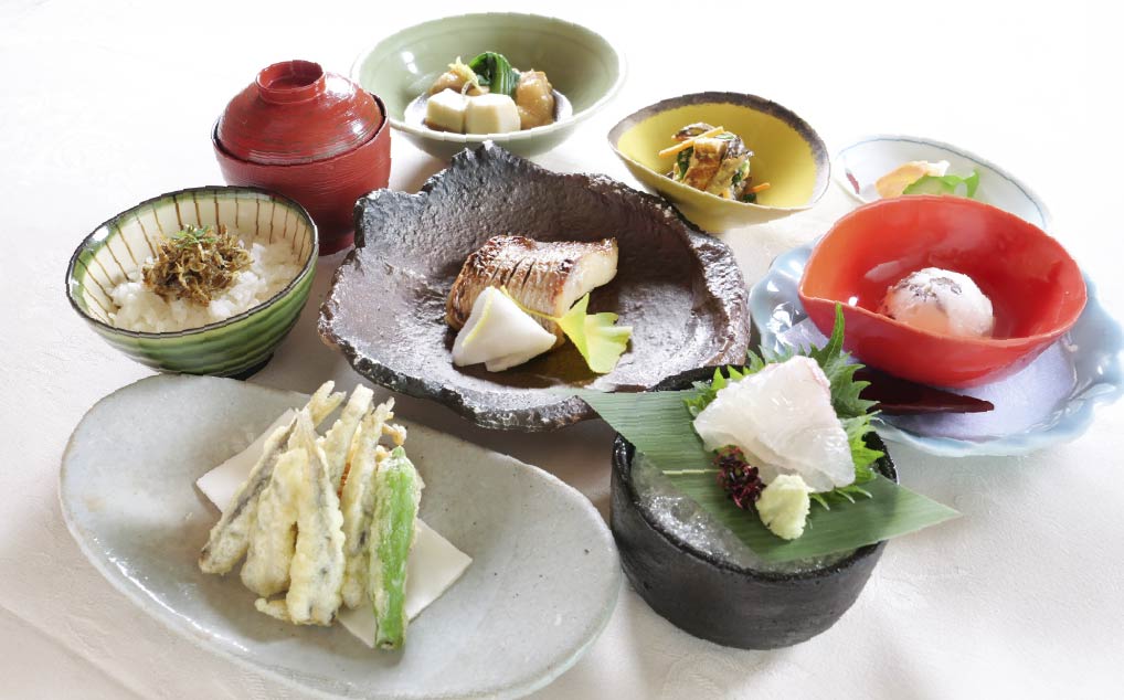 かき船かなわ師走季節料理ランチ