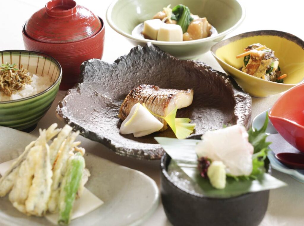 かき船かなわ師走季節料理ランチ