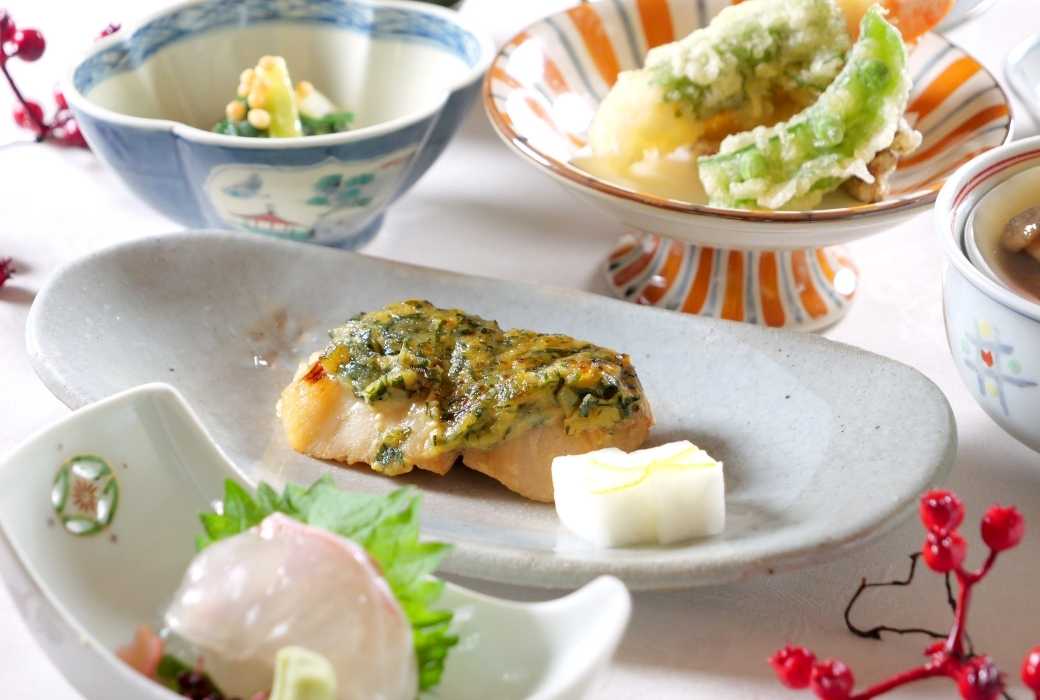 かき船如月季節料理ランチ